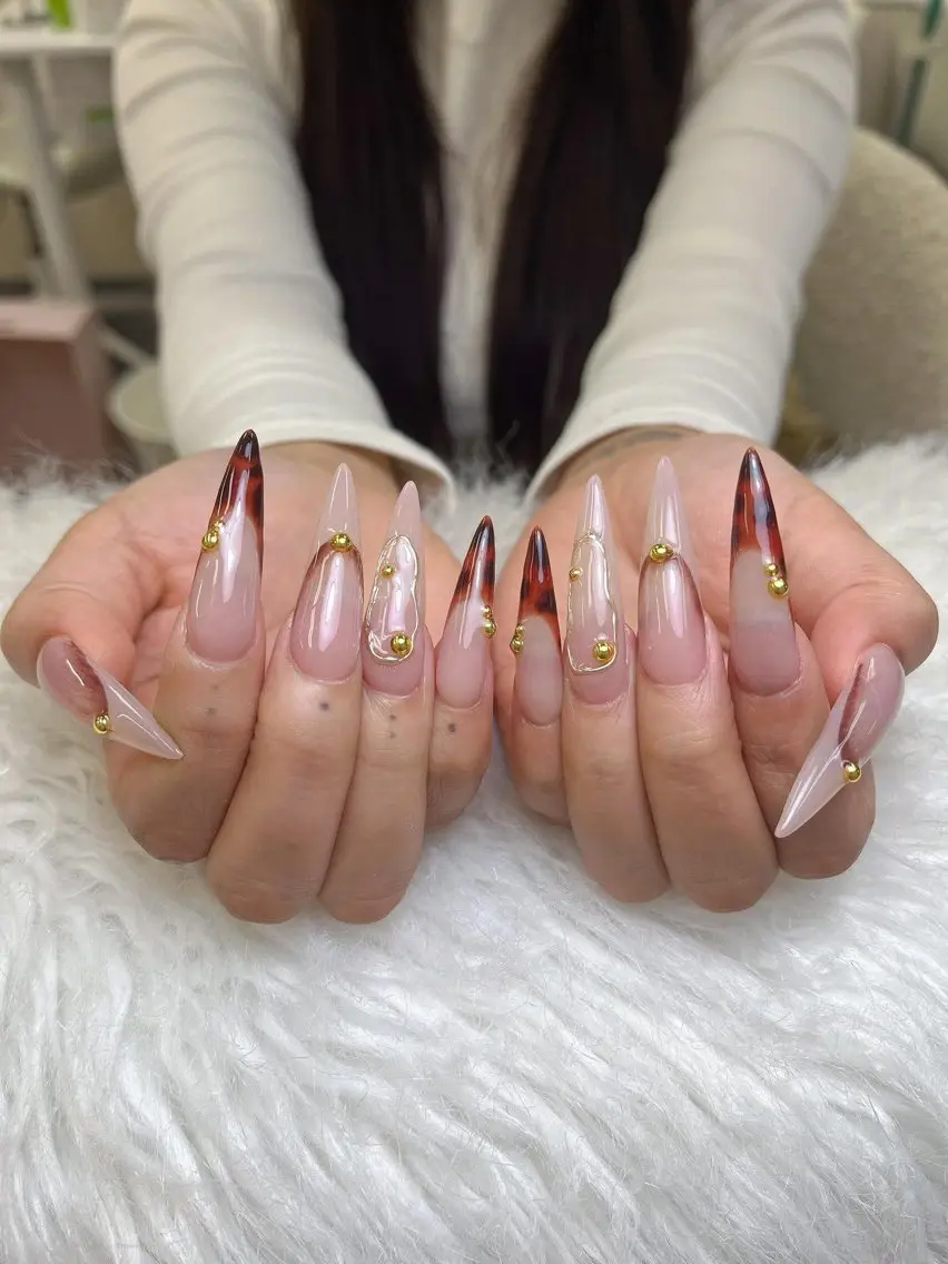ネイル アートネイル 成人式 ジェルネイル ニュアンスネイル 夏ネイル ハンドネイル NIE MoMoのネイルデザイン