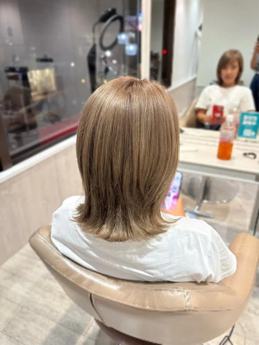 ブリーチ＋オンカラーの写真