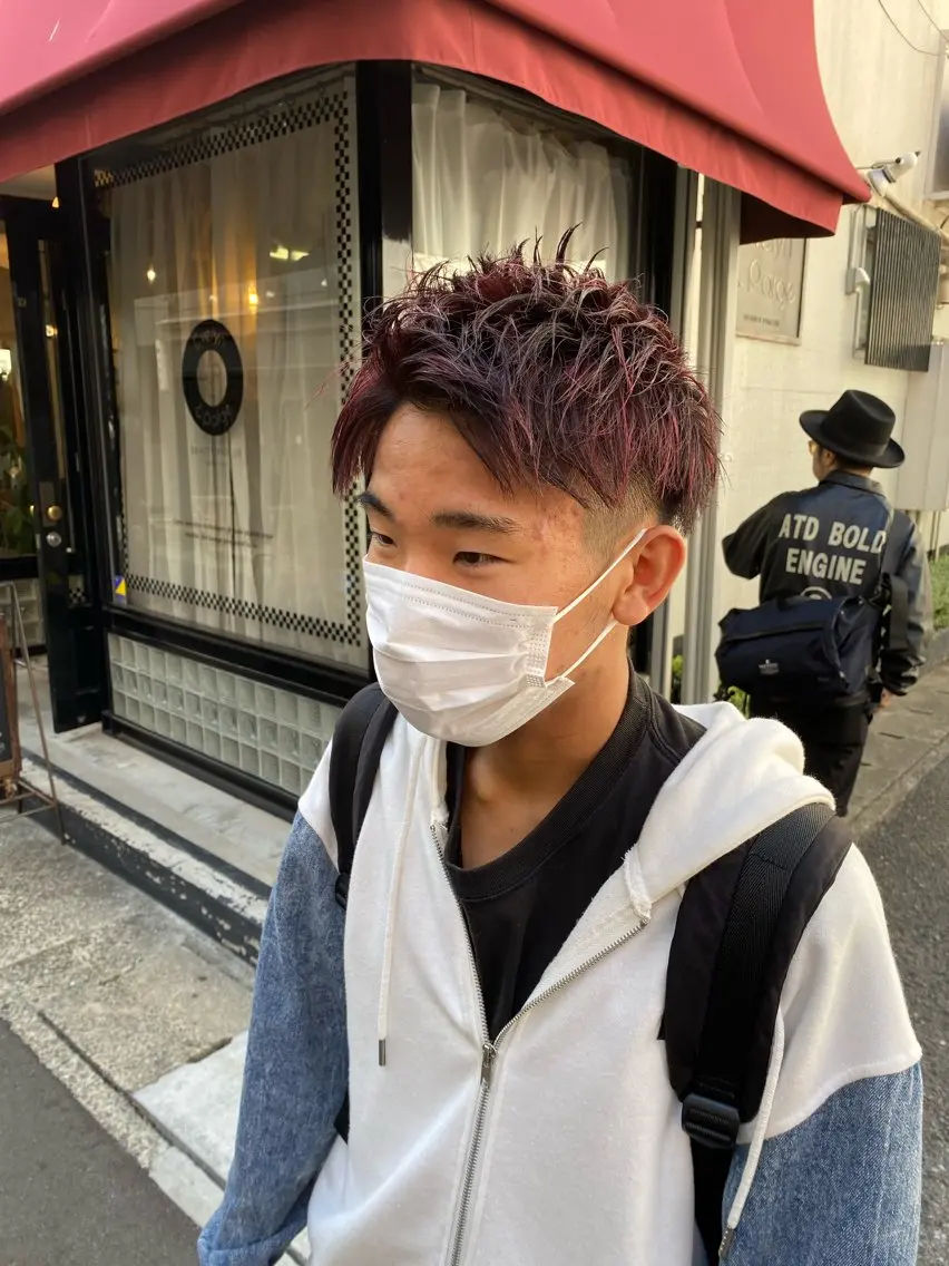 ショート カラー メンズ メンズメッシュ メッシュ レッドカラー メンズ特化 岸本 阪急六甲サロンドロイのヘアスタイル