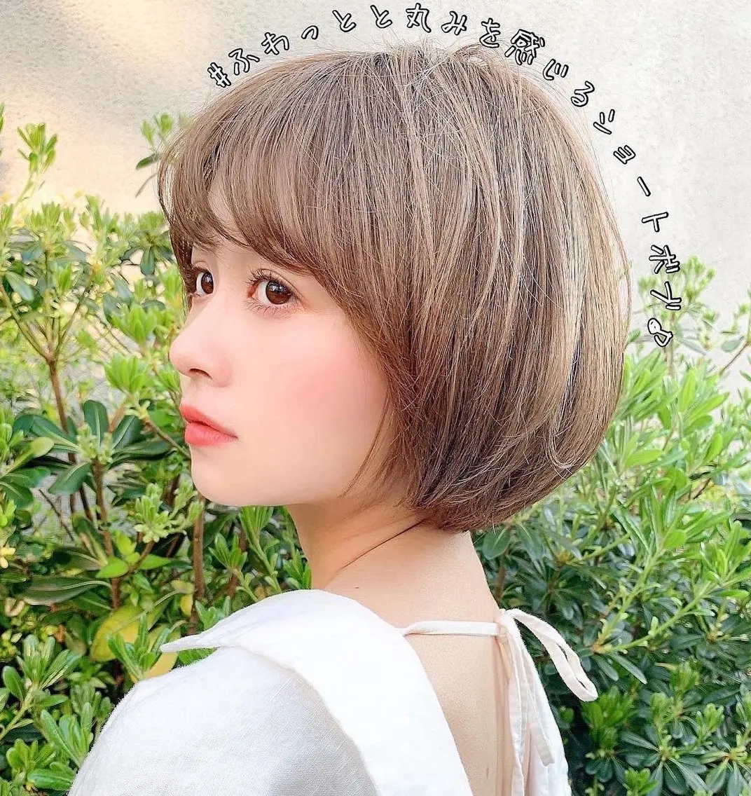 ショート カラー ショートボブ 丸みショート ボブ ショートヘア 大人かわいい💍🤍 ボブ/ショートボブのヘアスタイル