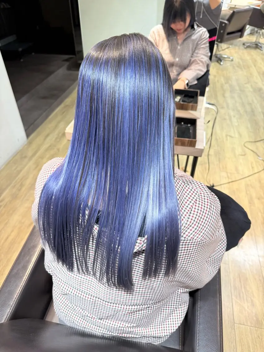 ロング ヘアカラー 川畑 心子のヘアスタイル
