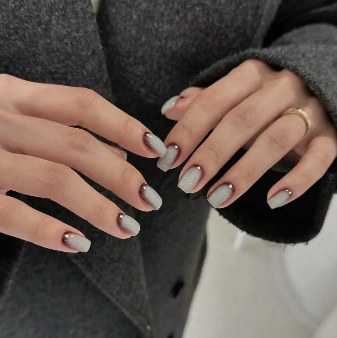 ネイル フレンチネイル グラデーション キラキラネイル 韓国ネイル マグネットネイル ハンドネイル 🎀🎀YooLi Nail Salonのネイルデザイン