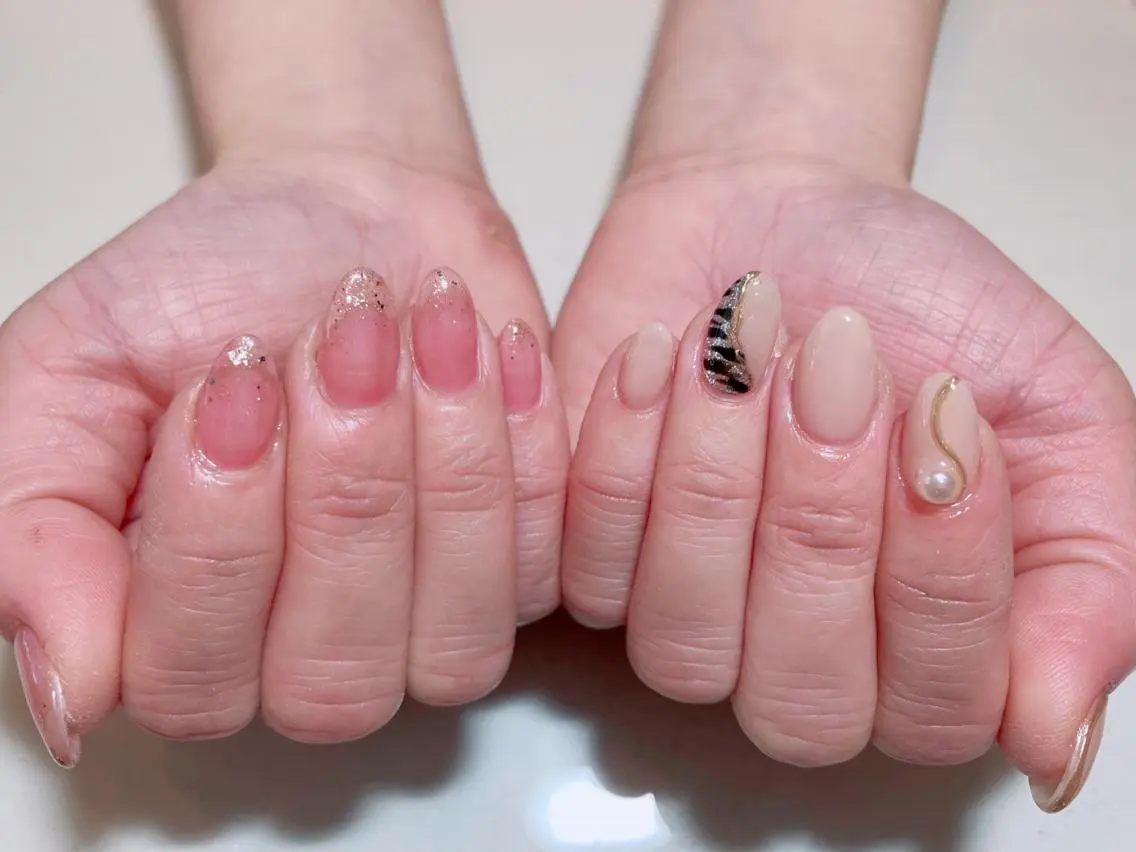 ネイル ジェルネイル マットネイル ミラーネイル ニュアンスネイル オフィスネイル ハンドネイル nail salon ラピスラズリのネイルデザイン