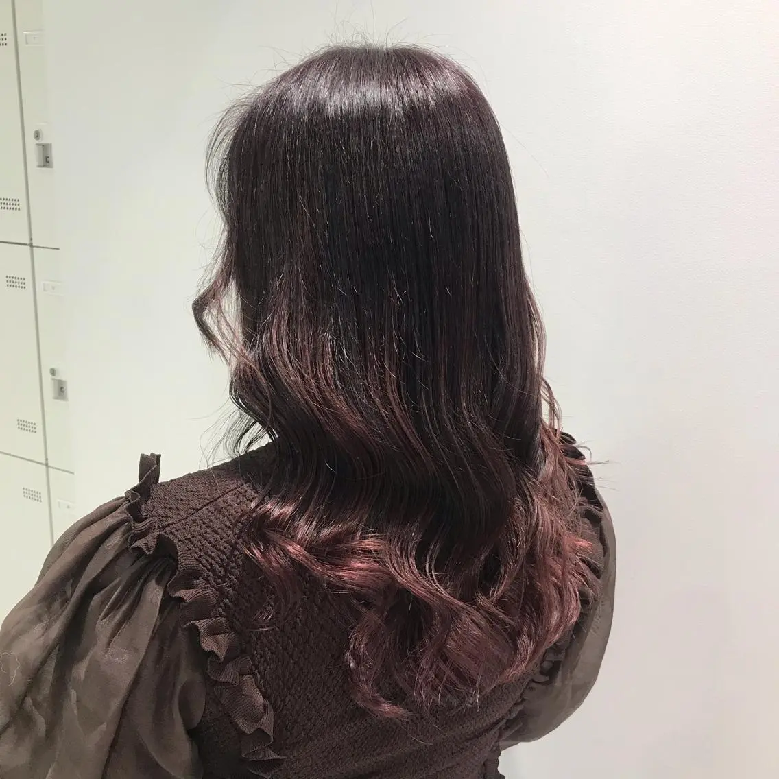 セミロング カラー ボルドーカラー カシス グラデーションカラー ピンクカラー レッドカラー ヘアカラー トリートメント 栄美容室/韓国ヘア /YAGI🇰🇷のヘアスタイル