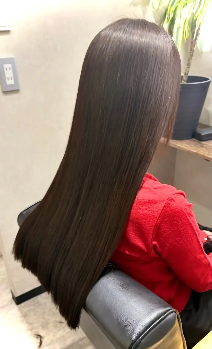 ロング カット 縮毛矯正 白鳥 正孝のヘアスタイル