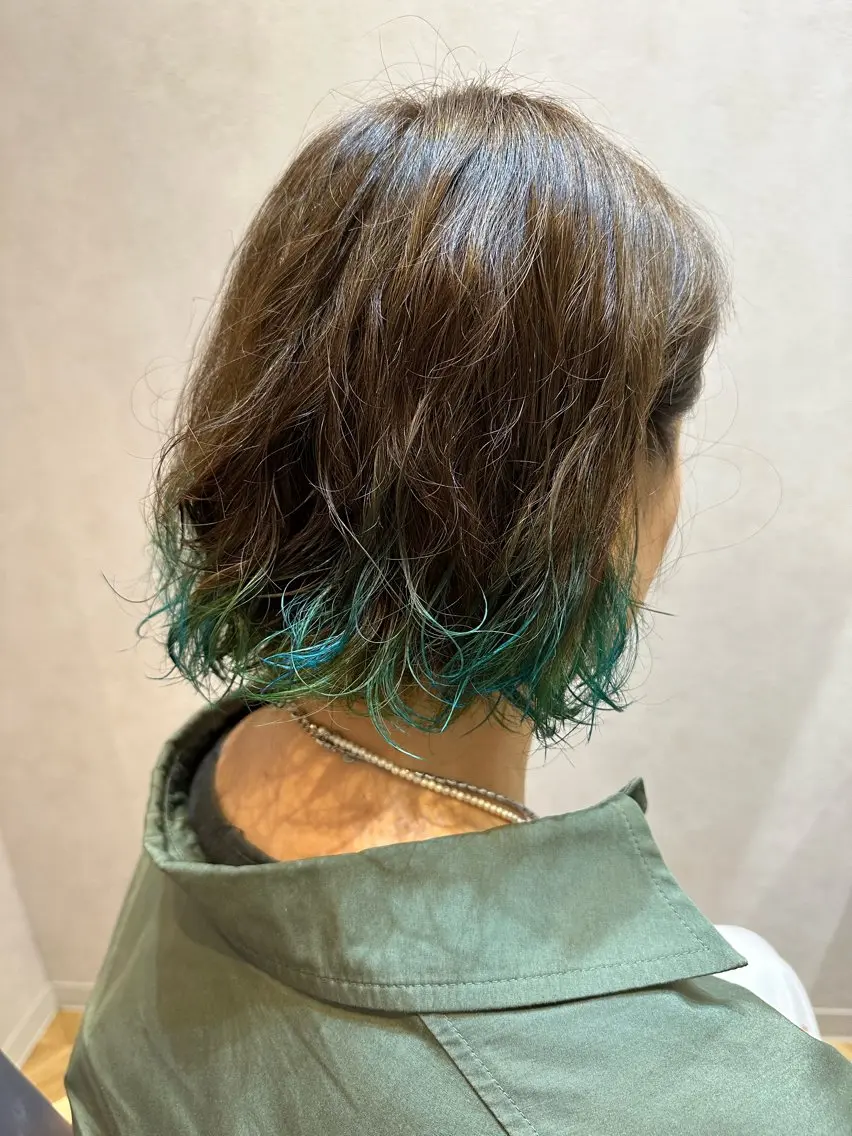 ミディアム パーマ ミディアムパーマ newi まーぼーのヘアスタイル