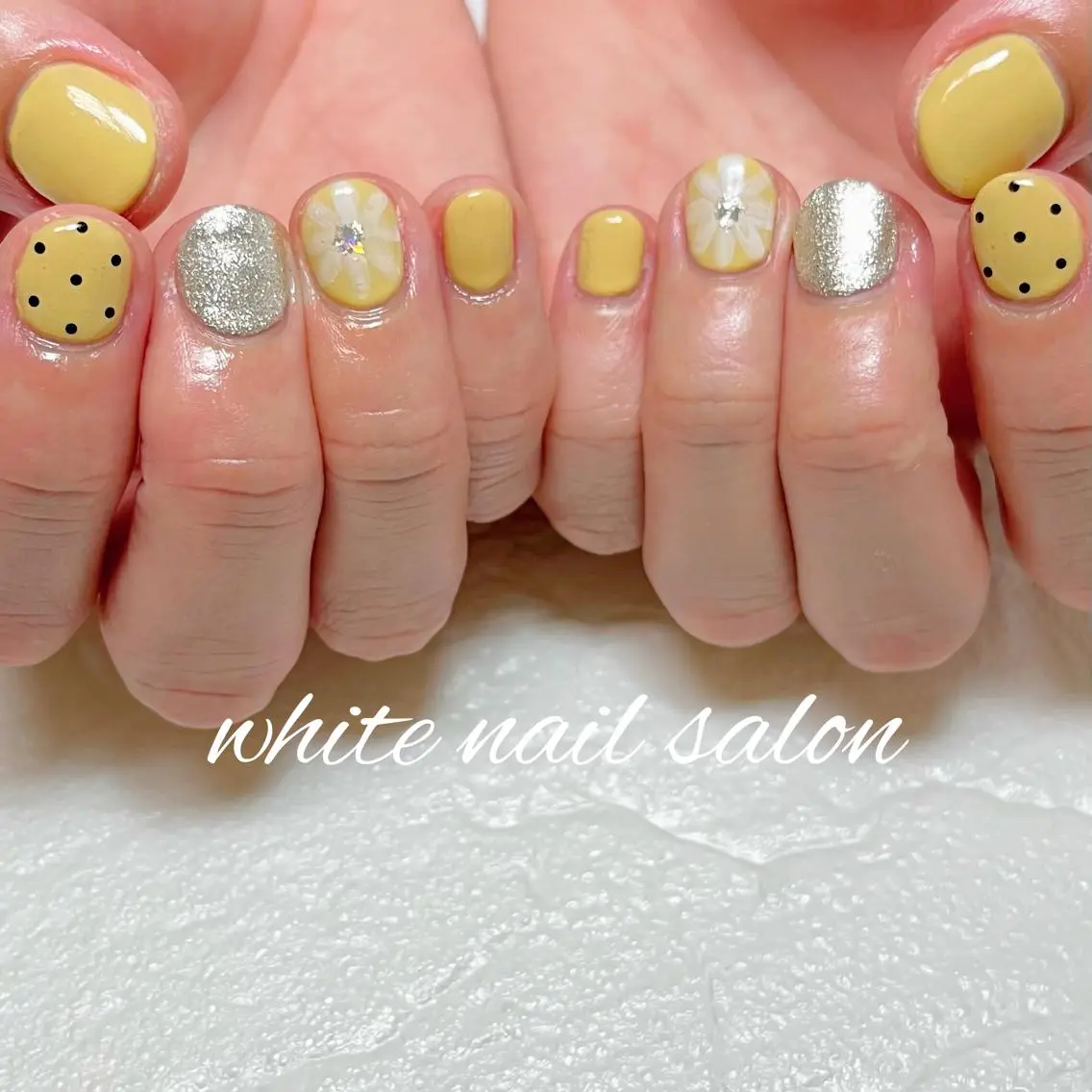 ネイル フットネイル ジェルネイル ハードジェル ラメ(グリッター) 持ち込み ハンドネイル white nail salonのネイルデザイン