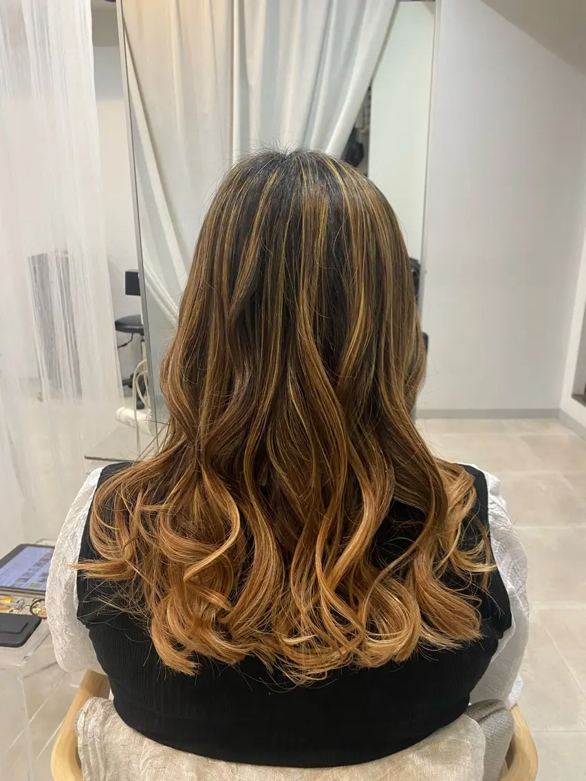 ロング カット ヘアカラー トリートメント 谷川 李奈のヘアスタイル