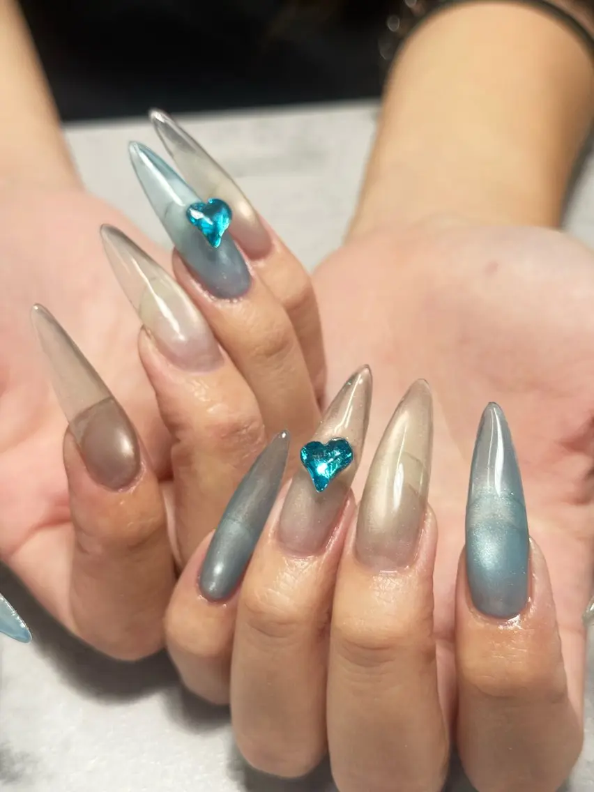 ネイル マグネットネイル ハンドネイル k+1💅🏻 miyukiのネイルデザイン