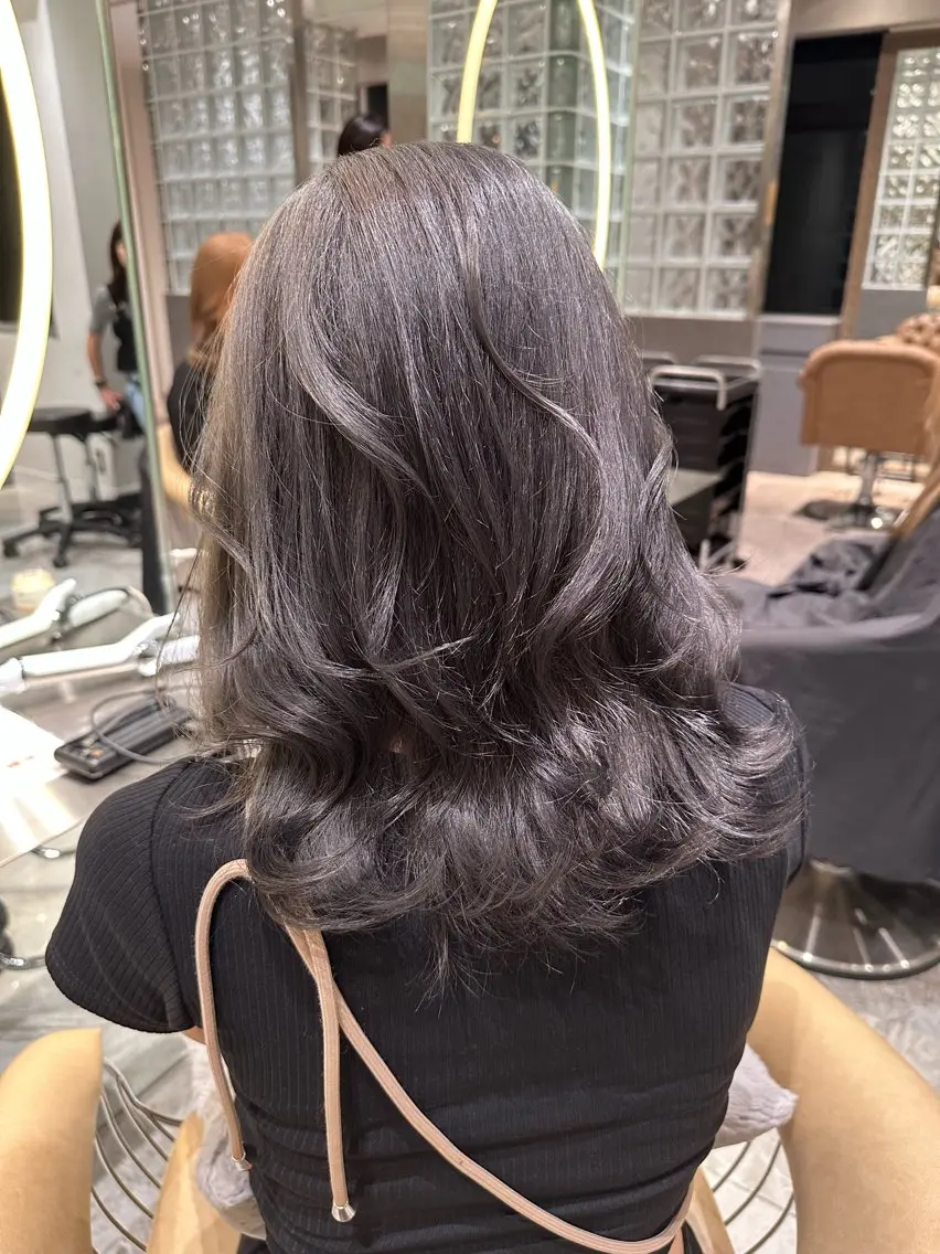 ミディアム ヘアカラー 艶カラー／ 今井春汰のヘアスタイル