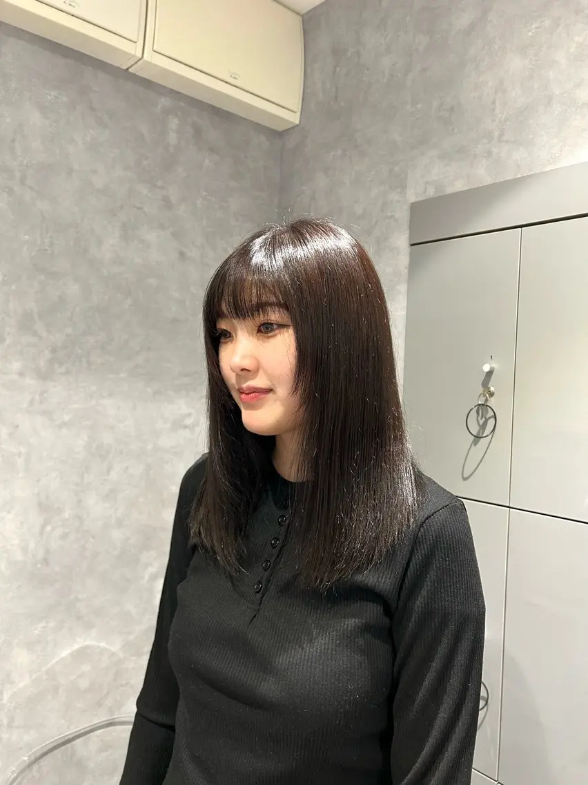 カラー ブラウンカラー ダークブラウン ⭐️HEDI YUKI⭐️のヘアスタイル