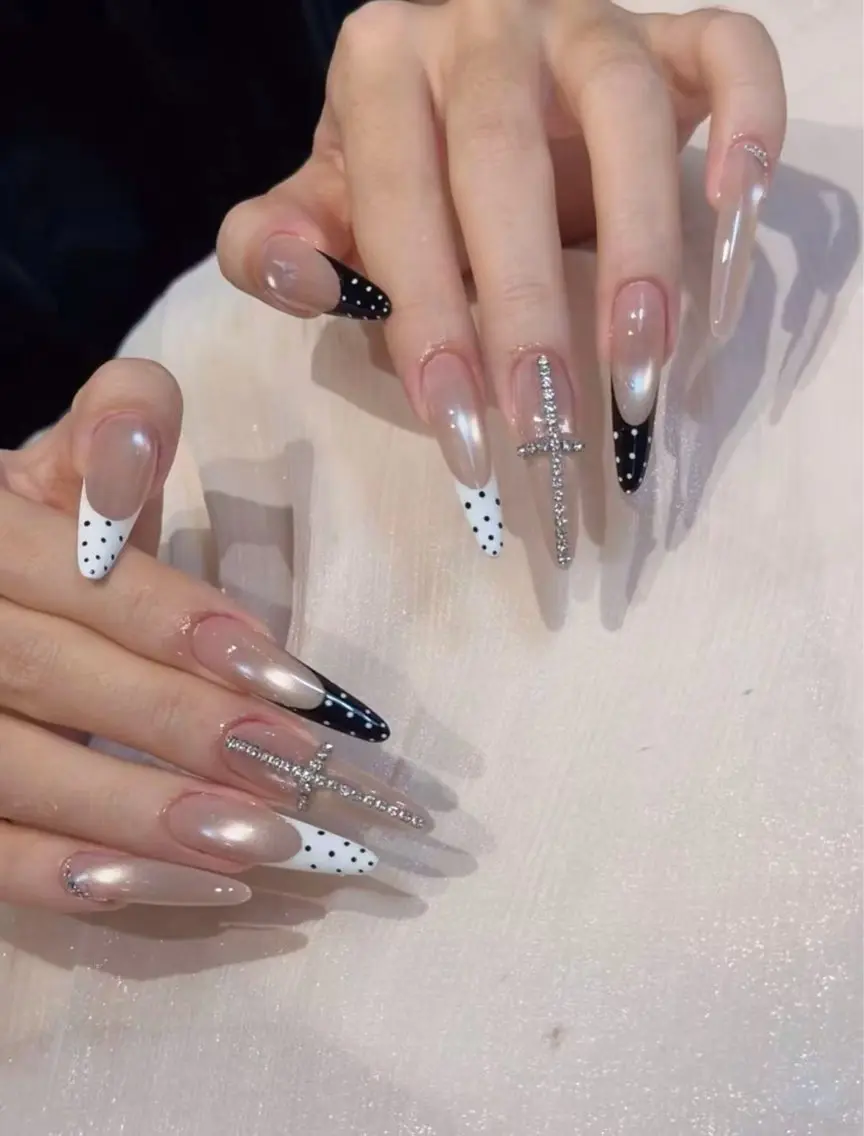 ネイル ハンドネイル 小雨 Nail Studio・168のネイルデザイン