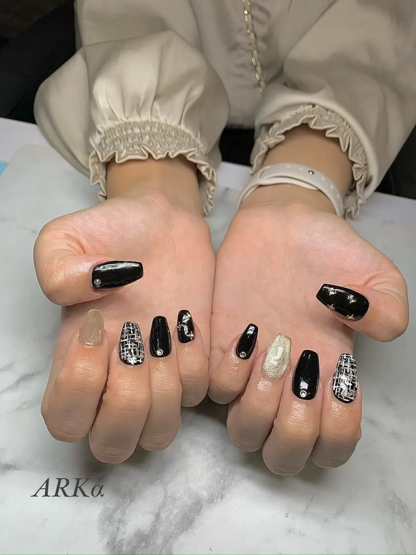 ネイル マグネットネイル ハンドネイル Nailsalon ARKαのネイルデザイン