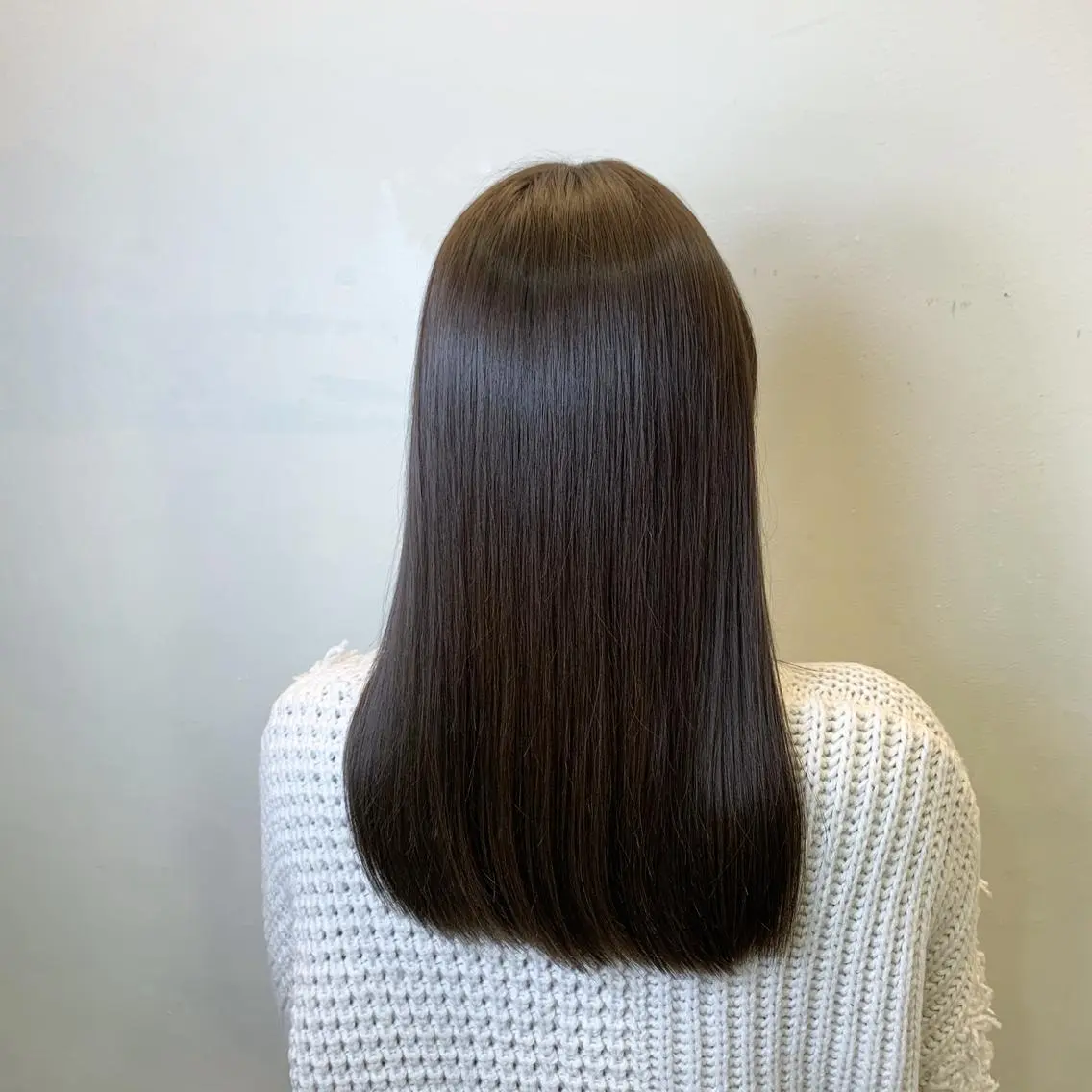 セミロング カラー 'comma rinkaのヘアスタイル