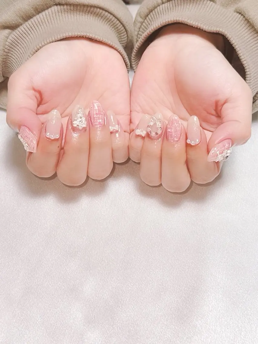ネイル 持ち込み . JUNのネイルデザイン