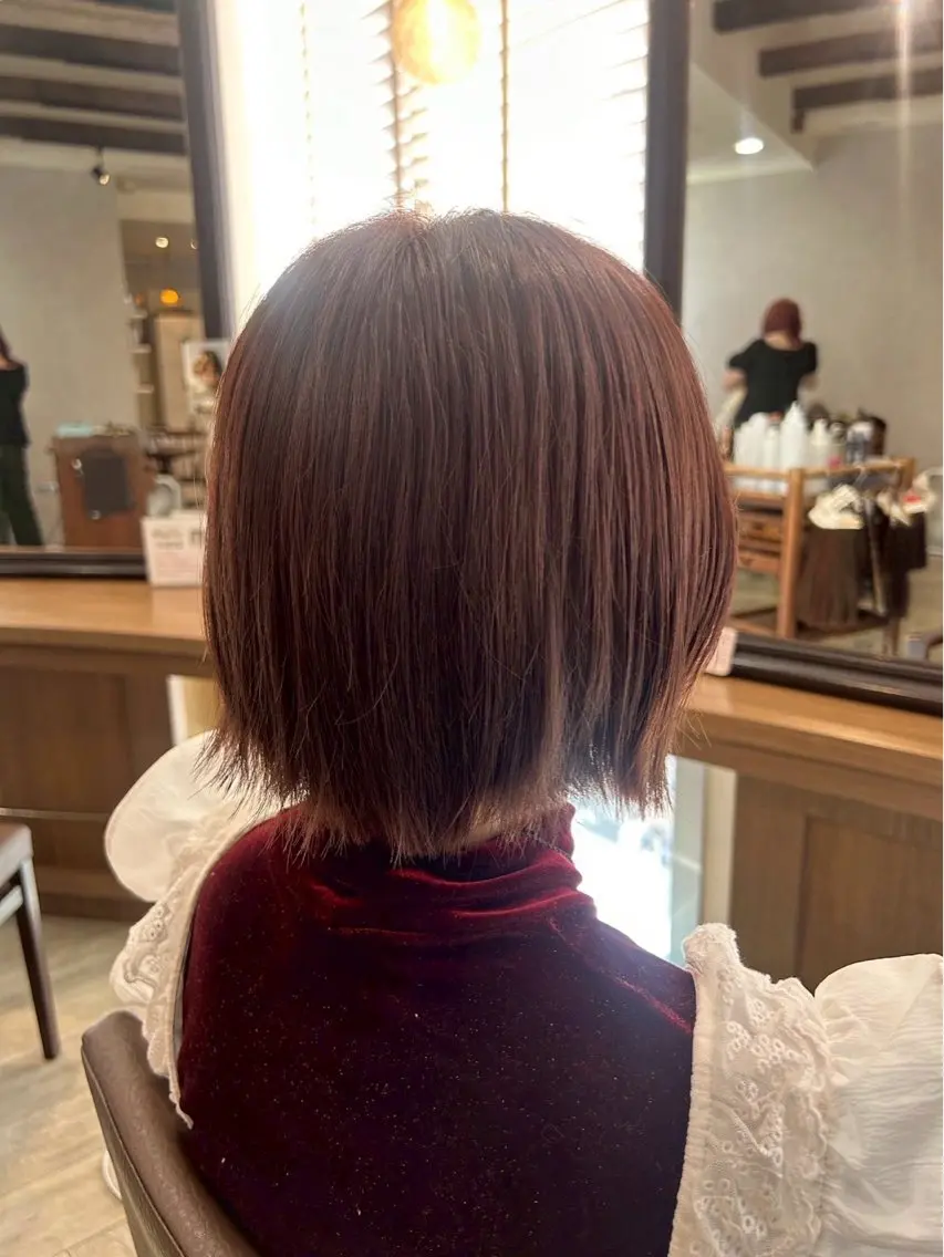 ショート レッドブラウン ヘアカラー Flower🌼藤田 陽華のヘアスタイル