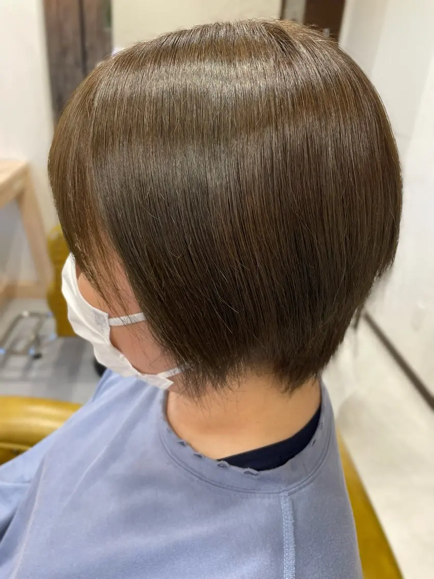 ショート カラー ヘアカラー KAORI 💐🤍のヘアスタイル