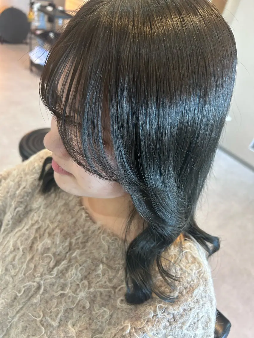 ロング カット トリートメント TOSHIKI 透明感カラー🌈のヘアスタイル