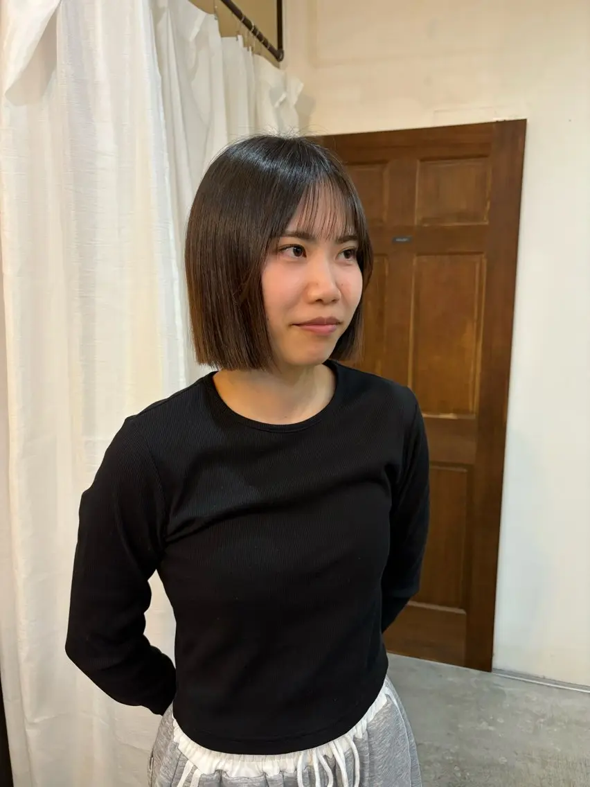 ショート ボブ 髪質改善 顔周りカット ピンク カラー🩰りりのヘアスタイル