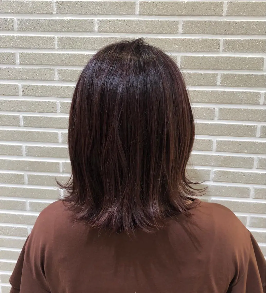 
![ミディアム カラー イルミナカラー カット ヘアカラー トリートメント 山北 咲子のヘアスタイル