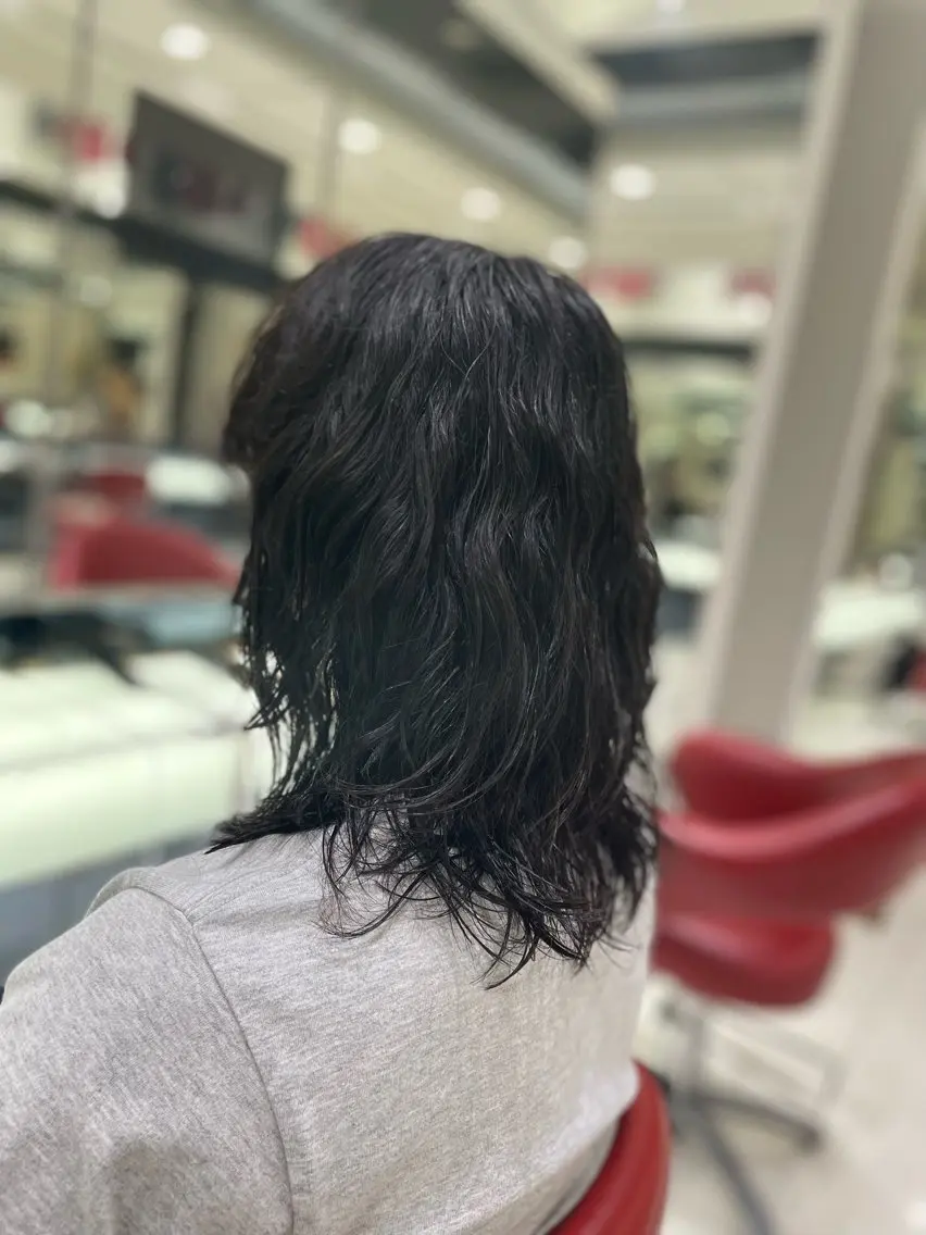セミロング セミロングパーマ ウルフカット カット パーマ トリートメント NYNY南草津店 桂嵩太のヘアスタイル