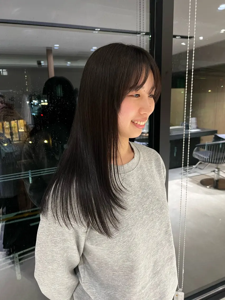 ロング カラー 黒髪 透明感カラー シルバー 森川愛奈 /カットモデル募集中のヘアスタイル