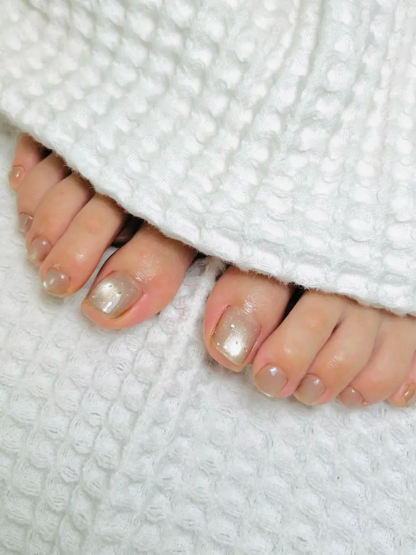 ネイル ラメ(グリッター) マグネットネイル フットネイル Hum nail roomのネイルデザイン