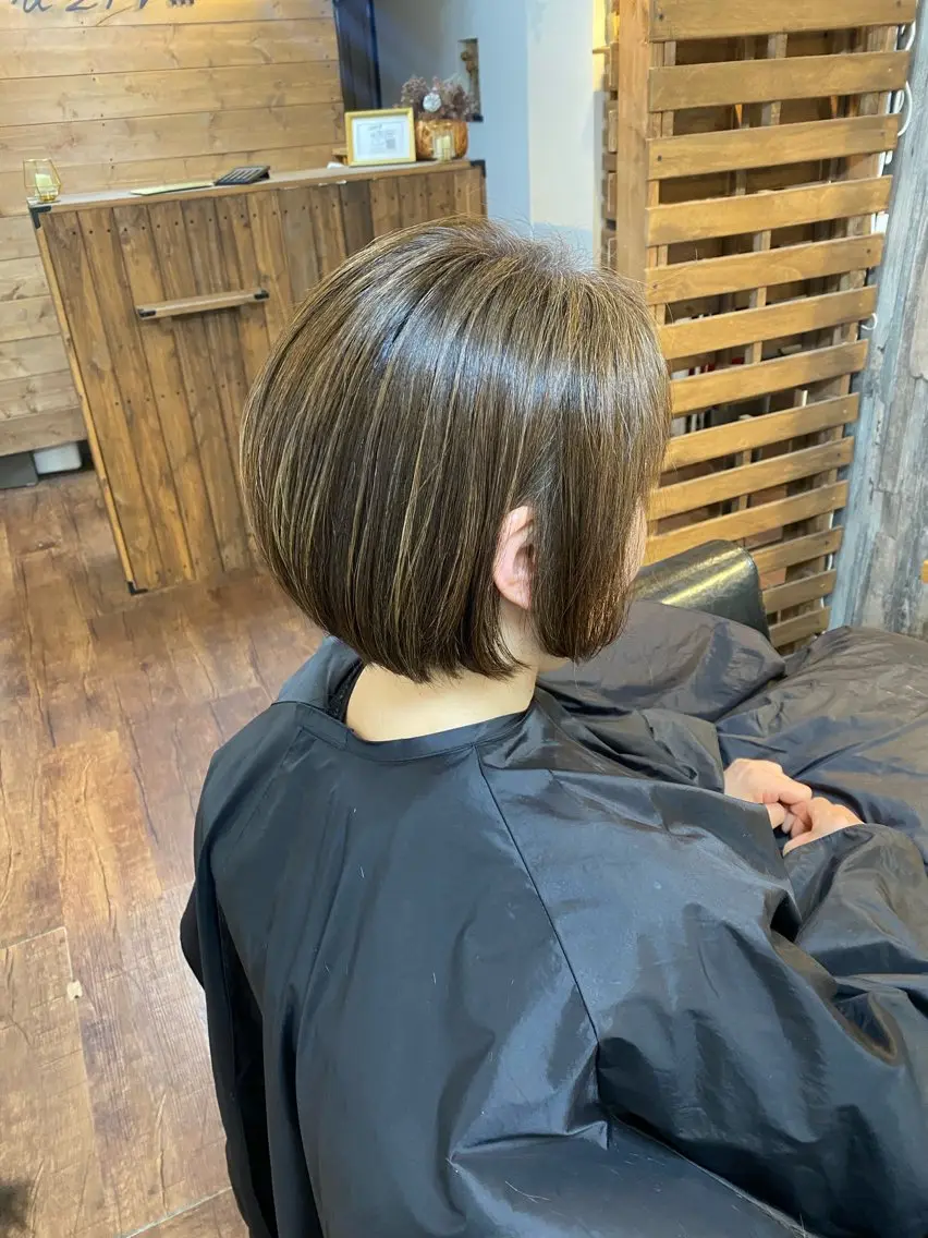 ショート カラー カット ヘアカラー トリートメント Luzir⭐︎ GEN⭐︎のヘアスタイル