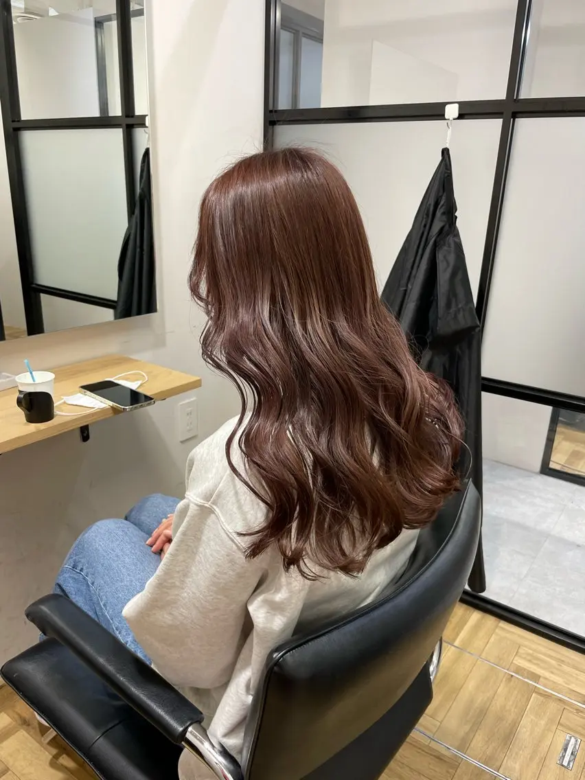セミロング akane .のヘアスタイル
