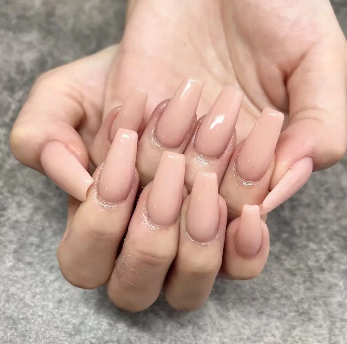 ネイル ハンドネイル R inのネイルデザイン