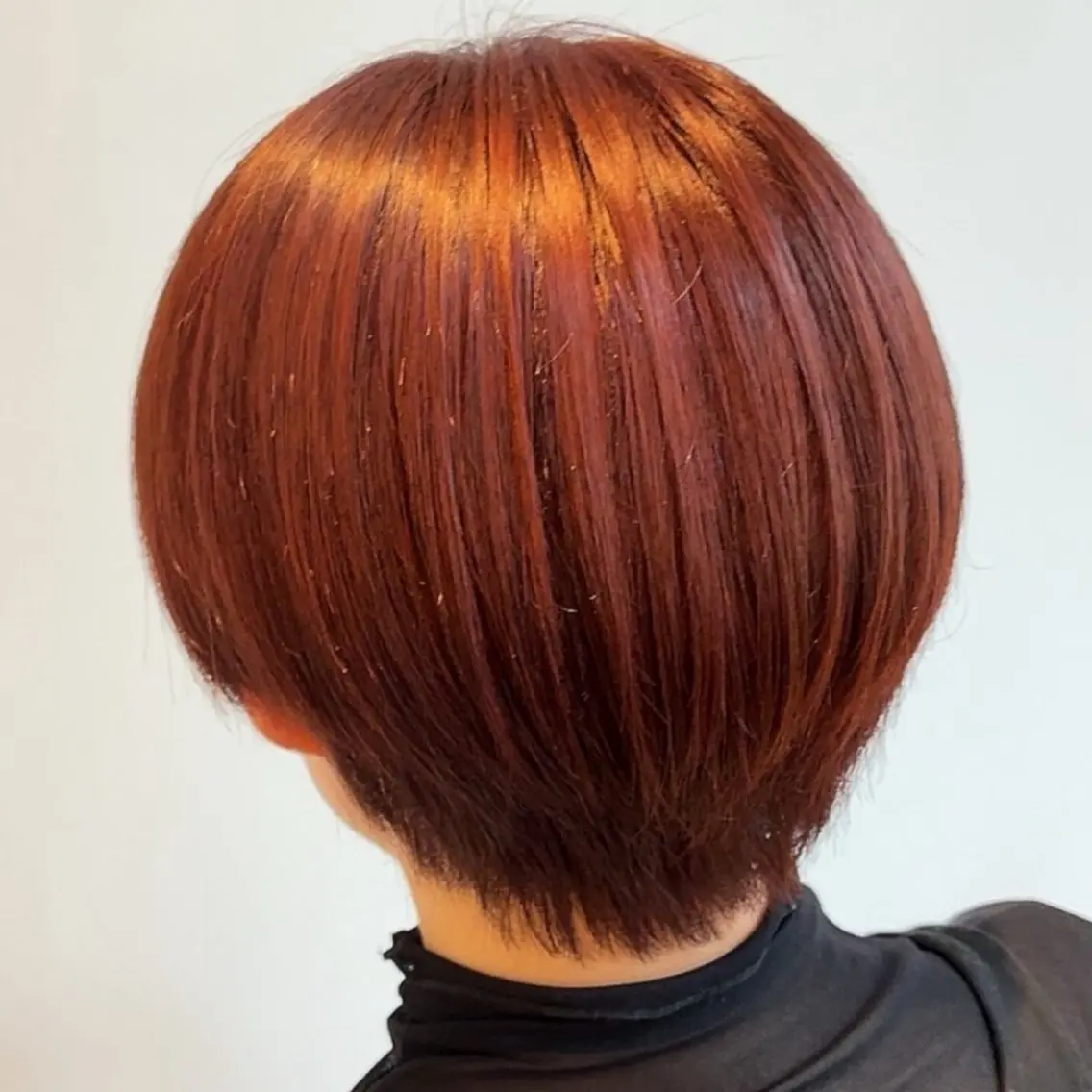カラー ブラウンカラー オレンジ オレンジブラウン misch｜南堀江 momonaのヘアスタイル
