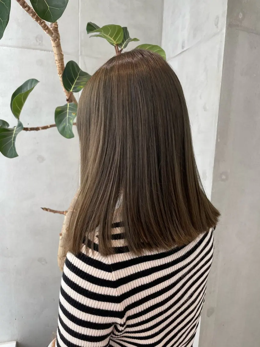 セミロング カラー たなか こころ🎀のヘアスタイル