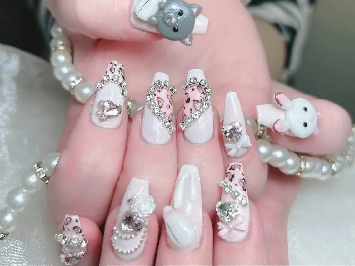 ネイル 成人式 ジェルネイル ロングネイル マグネットネイル ミディアムネイル ハンドネイル MoMoA Nail ネイル長さ出し専門店のネイルデザイン