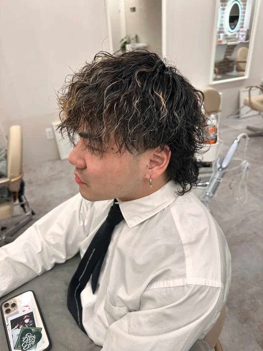 ショート カット パーマ ボブ、レイヤー、 ハイトーン、古淵のヘアスタイル