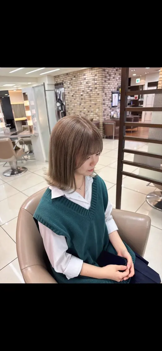 ミディアム カラー カット メンズ特化シャドウパ ーマラウンドマッシュのヘアスタイル