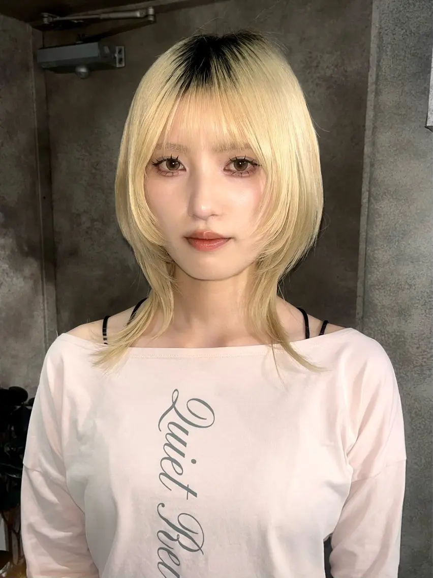 ショート カラー カット ヘアカラー 小顔・顔まわり🦋 ウルフ❤︎ ͛めいのヘアスタイル
