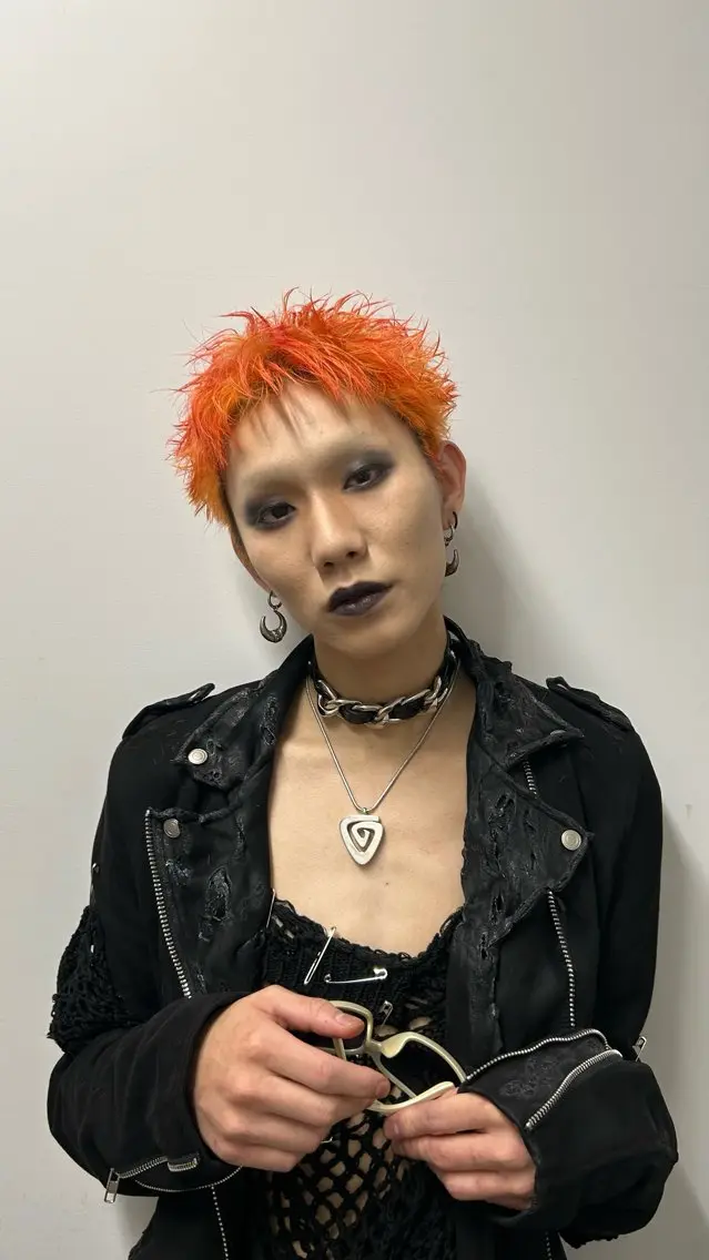 メンズ スパイキーショート カット サカノ ナツオのヘアスタイル