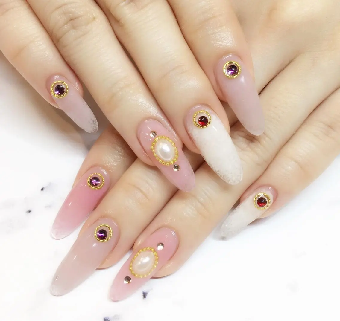 ネイル チークネイル クリアネイル 持ち込み パープル 赤色 nail salon Soeurのネイルデザイン