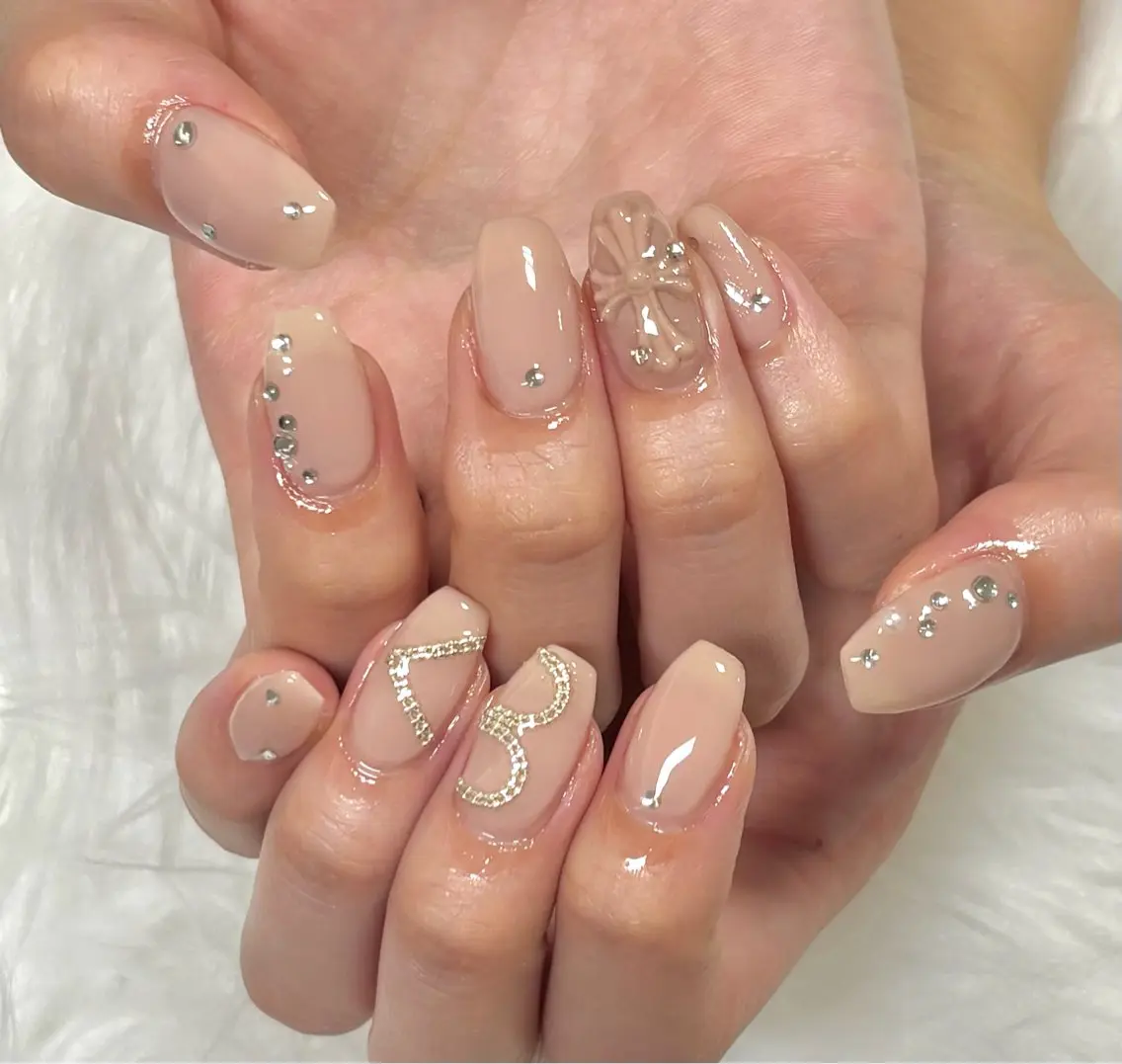 ネイル ガーリー 持ち込み Natsumi 【protea】のネイルデザイン