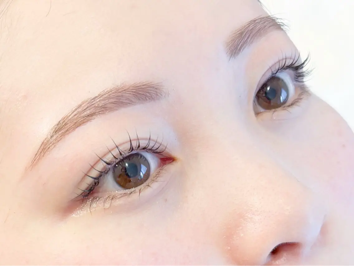 eye salon meboreのマツエク・マツパデザイン