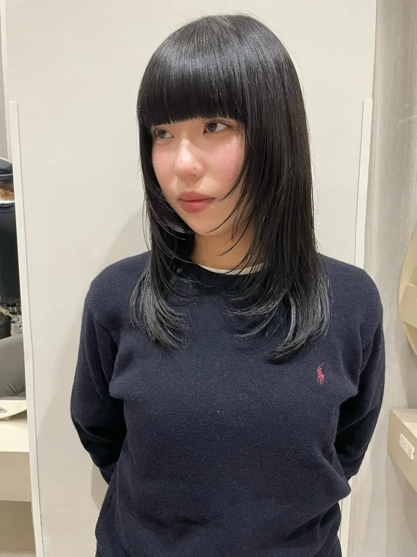 前髪カットの写真