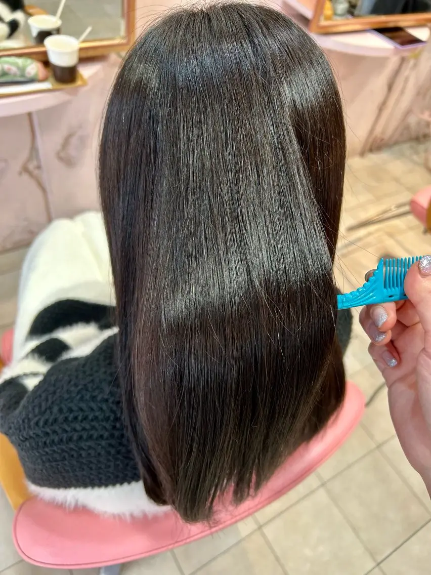 ロング 髪質改善💇‍♀️椿 彩加のヘアスタイル