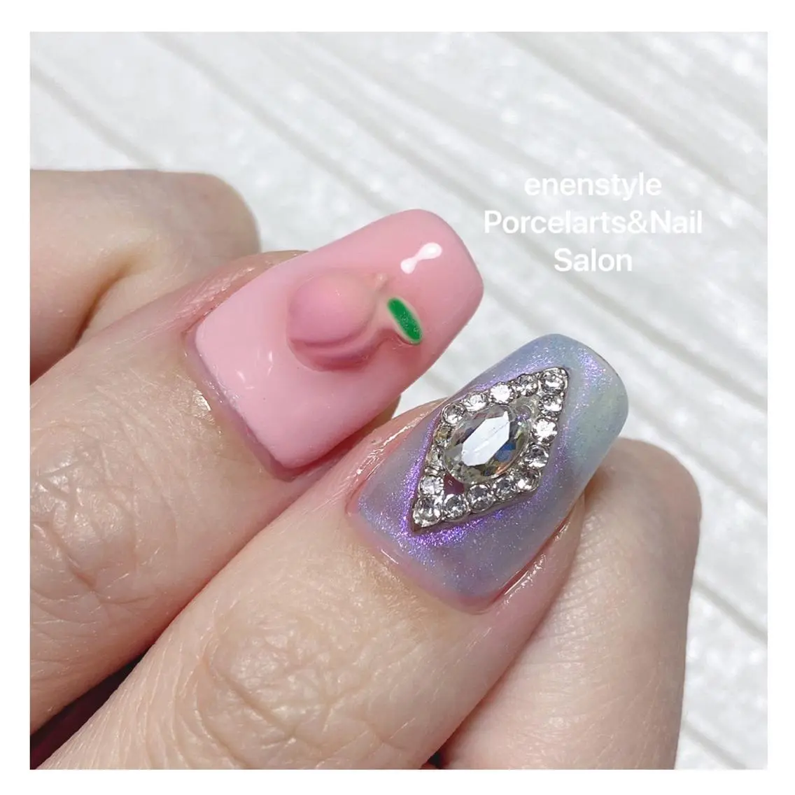 ミディアム ネイル 🐾enen style 🐾のネイルデザイン