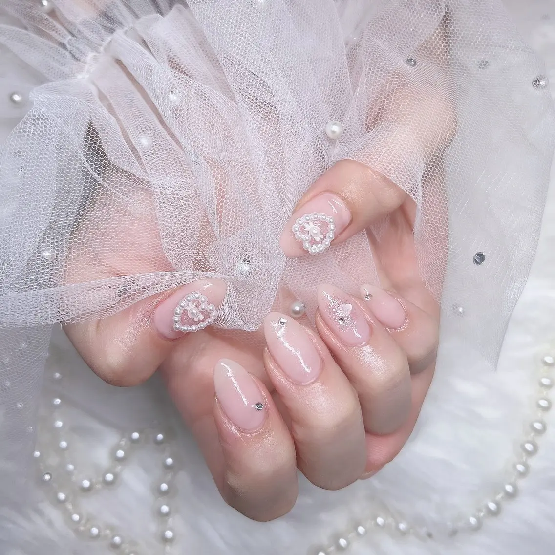ネイル シンプルネイル ハンドネイル ハンドケア eclana🤍 sarinaのネイルデザイン