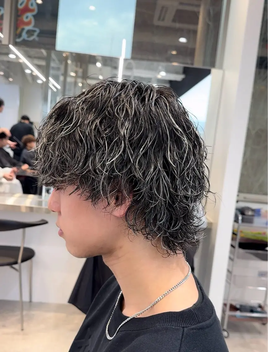 ミディアム パーマ メンズ カット パーマ fifth 菅崎愛斗のヘアスタイル
