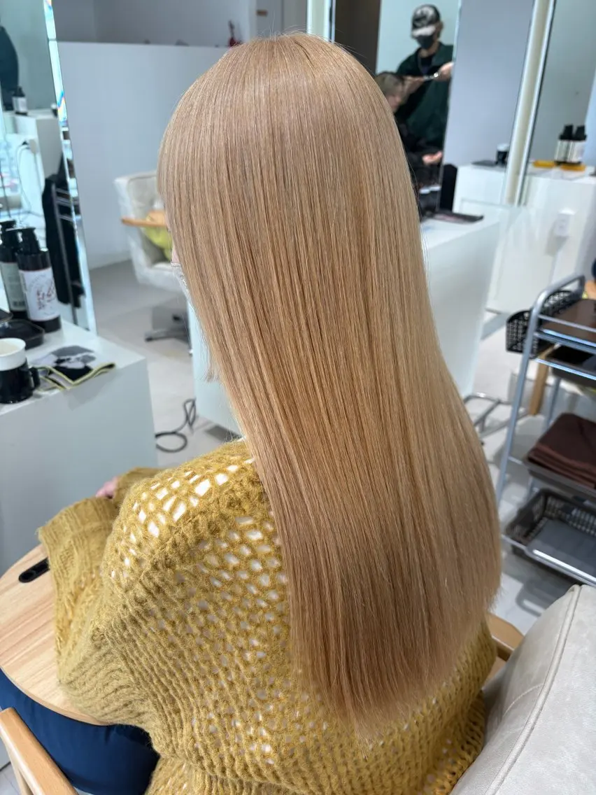 ロング ヘアカラー 木村 友泉のヘアスタイル
