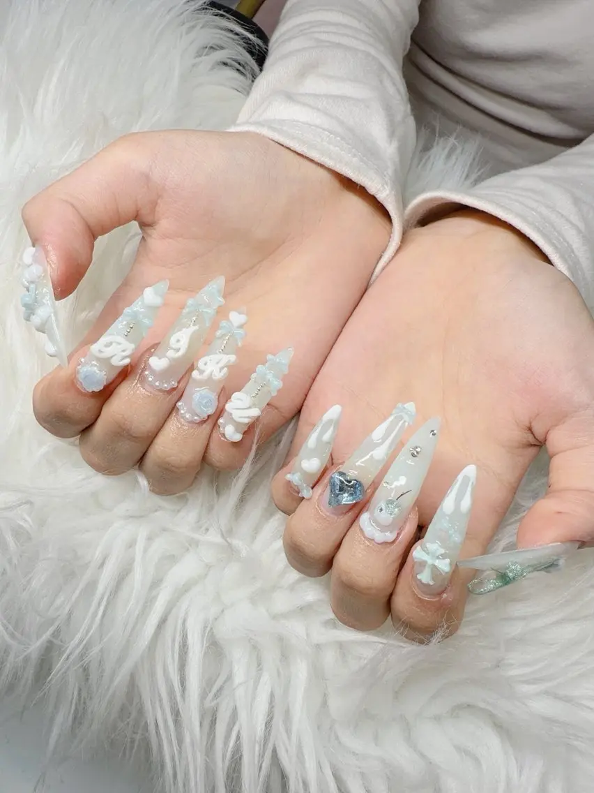 ネイル Lee Nailsのネイルデザイン