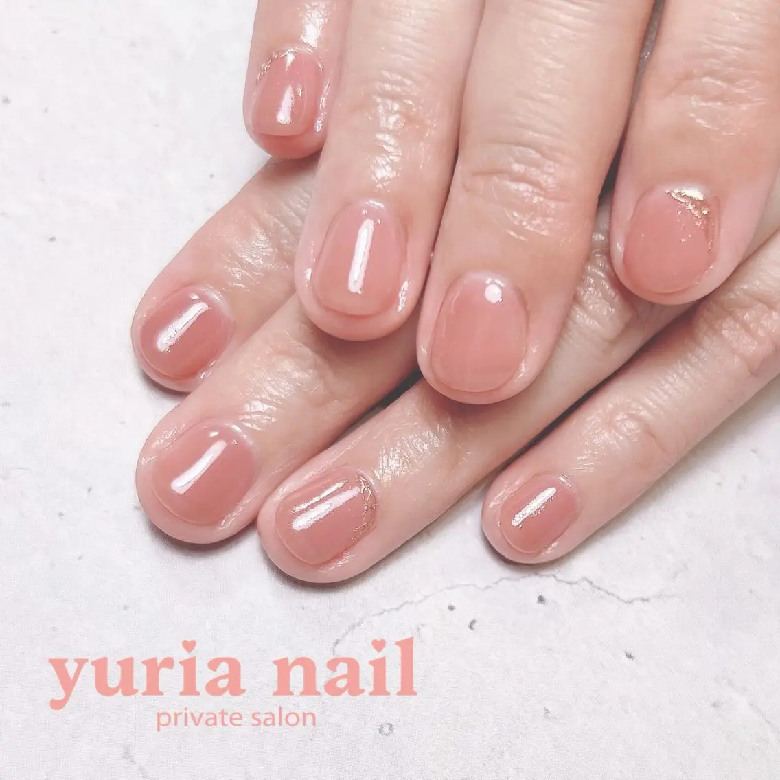 ネイル ジェルネイル ミラーネイル ニュアンスネイル ワンカラーネイル ピンク ハンドネイル 小林 ゆりあのネイルデザイン
