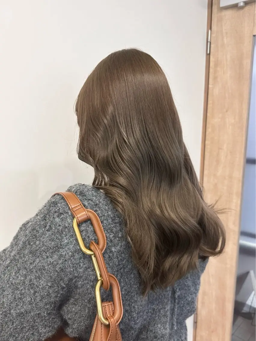 🧺【minimo限定】🧺カット＋ブリーチなしWカラー＋3stepトリートメントの写真