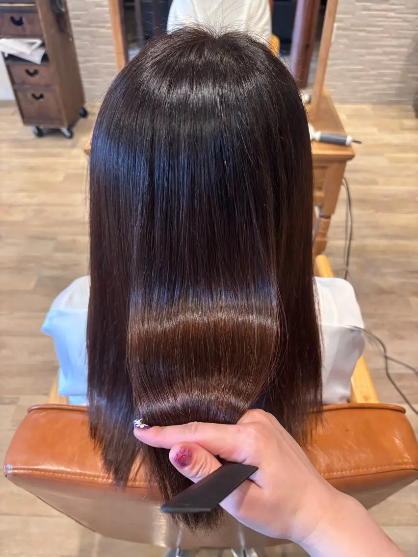 セミロング ヘアカラー トリートメント 渡辺 桃花のヘアスタイル